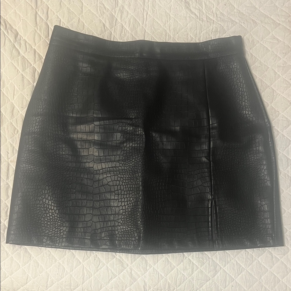Black Croc-Embossed Women's Skirt